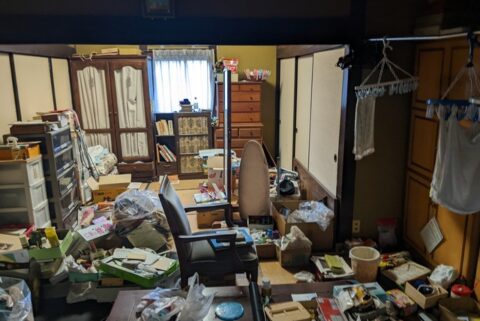 尼崎市でゴミ屋敷のお掃除片付け清掃